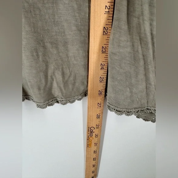 Anthropology POL Top Women’s Dressy Sleeveless Gray Medium - Picture 7 of 7